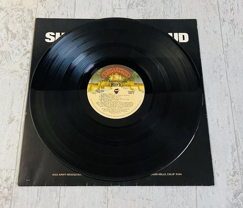 1976 KISS DESTROYER CASABLANCA LABLE NBLP 7025 - Picture 4 of 8