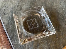 Vintage CLASSIC SQUARE clear glass ASHTRAY H Etched Bottom Anchor Hocking ?