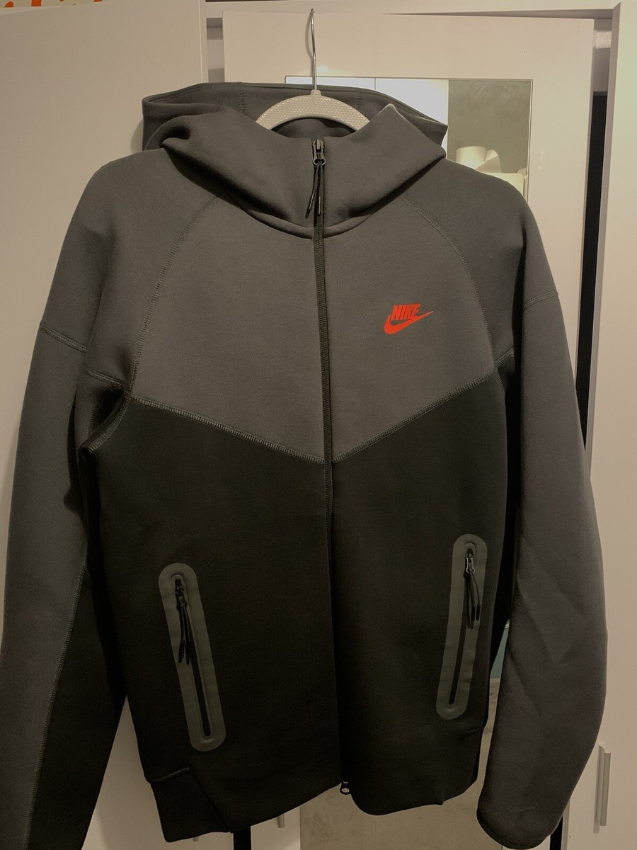 Tracksuit Black Grey Red And Black Tech Fleece Nike Sportswear