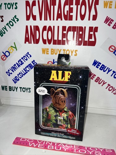 SDCC 2023 NECA Cosmic Con Ultimate ALF Action Figure 7" Melmac IN HAND