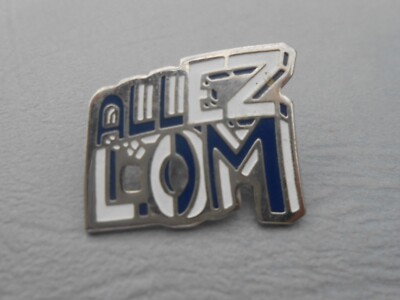 Pin's Olympique De Marseille - Coupe D'Europe 1992 - Allez L'OM 92