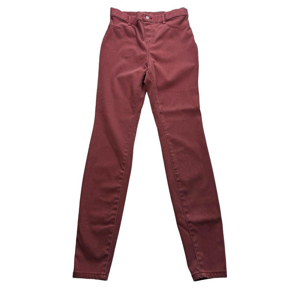 Time and Tru Women's Stretch Skinny Jeans in Size S for a Sleek Fit
