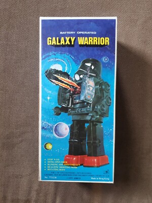 Vintage Battery Operated Silver Warrior Space Robot Toy in Box Hong Kong
