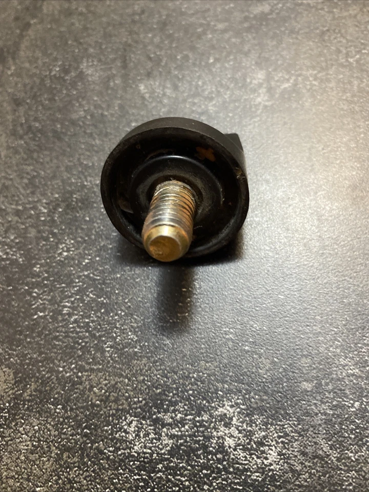 Troy-Bilt Oem Pony Lawn Tractor Seat Knob Used - Image 3 of 4