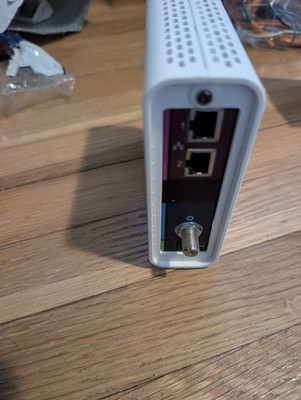 ARRIS SB8200 Surfboard DOCSIS 3.1 Cable Modem, White, 10+ GBPS Speed