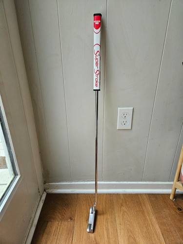 Scotty Cameron Newport Putter Right Handed, 35" - Picture 7 of 7