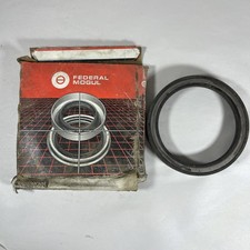 Genuine Federal Mogul 8370022BGI / 370022A Drive Axle Wheel Seal - Free Shipping