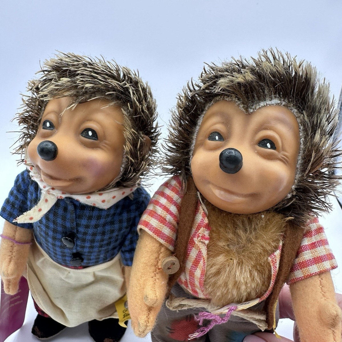 Steiff ハリネズミのMECKI & MICKI 28cmと17cm 4体 Steiff Hedgehogs, Micki & Mecki, Buttons & Tags in tact, Good
