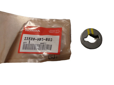 NOS Honda Left Ratchet Holder HRC215 HRC216 HR194 HRA214 23520-VB5-803