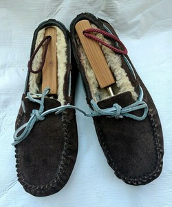 ugg slippers with laces
