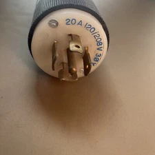 Hubble Twist And lock 20A 120/208v 30y