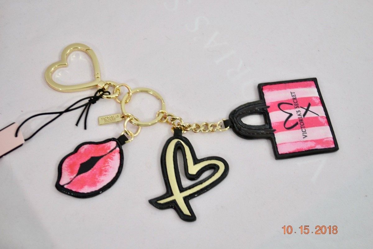 ☆Victoria's Secret☆ カクテル バッグチャーム Victorias Secret Flowers BLING MIRROR COCKTAIL LOGO Key