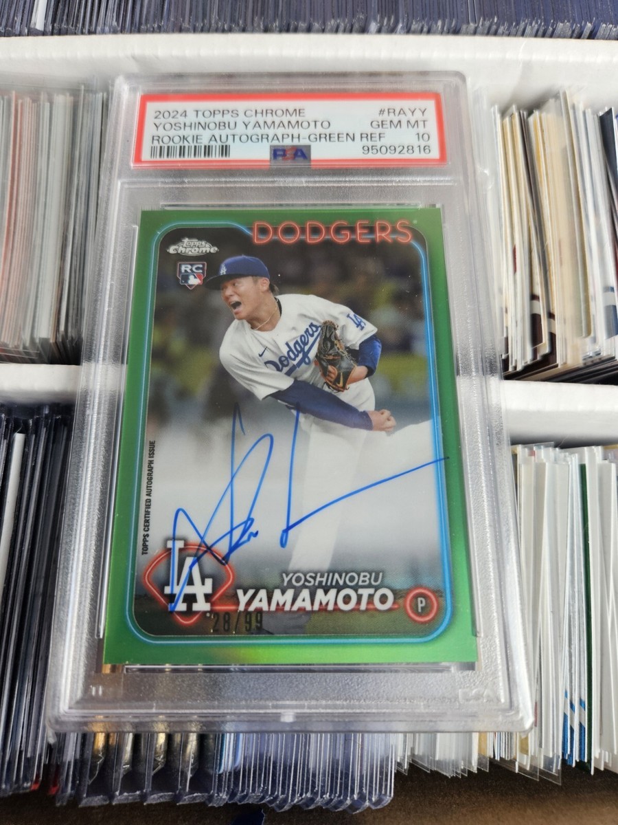 PSA 10 2024 TOPPS CHROME YOSHINOBU YAMAMOTO RC Green Auto PSA 10 2024 TOPPS CHROME YOSHINOBU YAMAMOTO RC Green Auto
