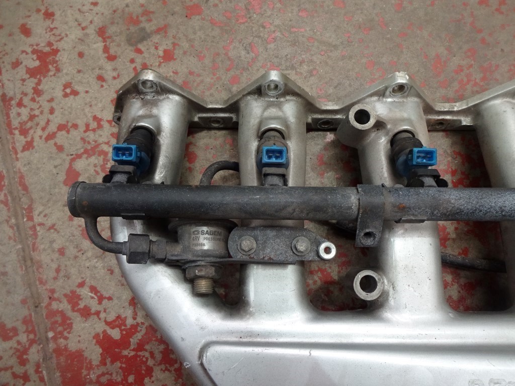 Picture 2 of 6