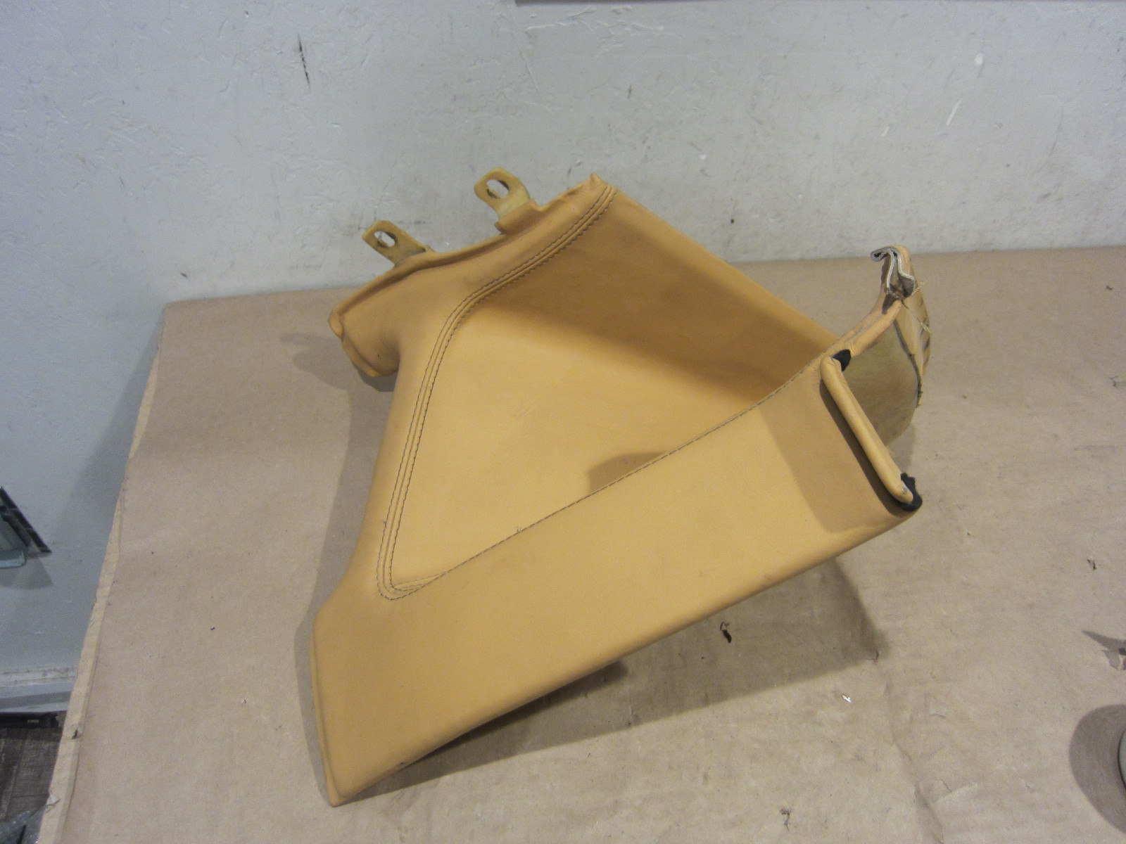Ferrari 360,430 - LH Side Rear Window Quarter Glass Trim (Beige) - P/N 63581000