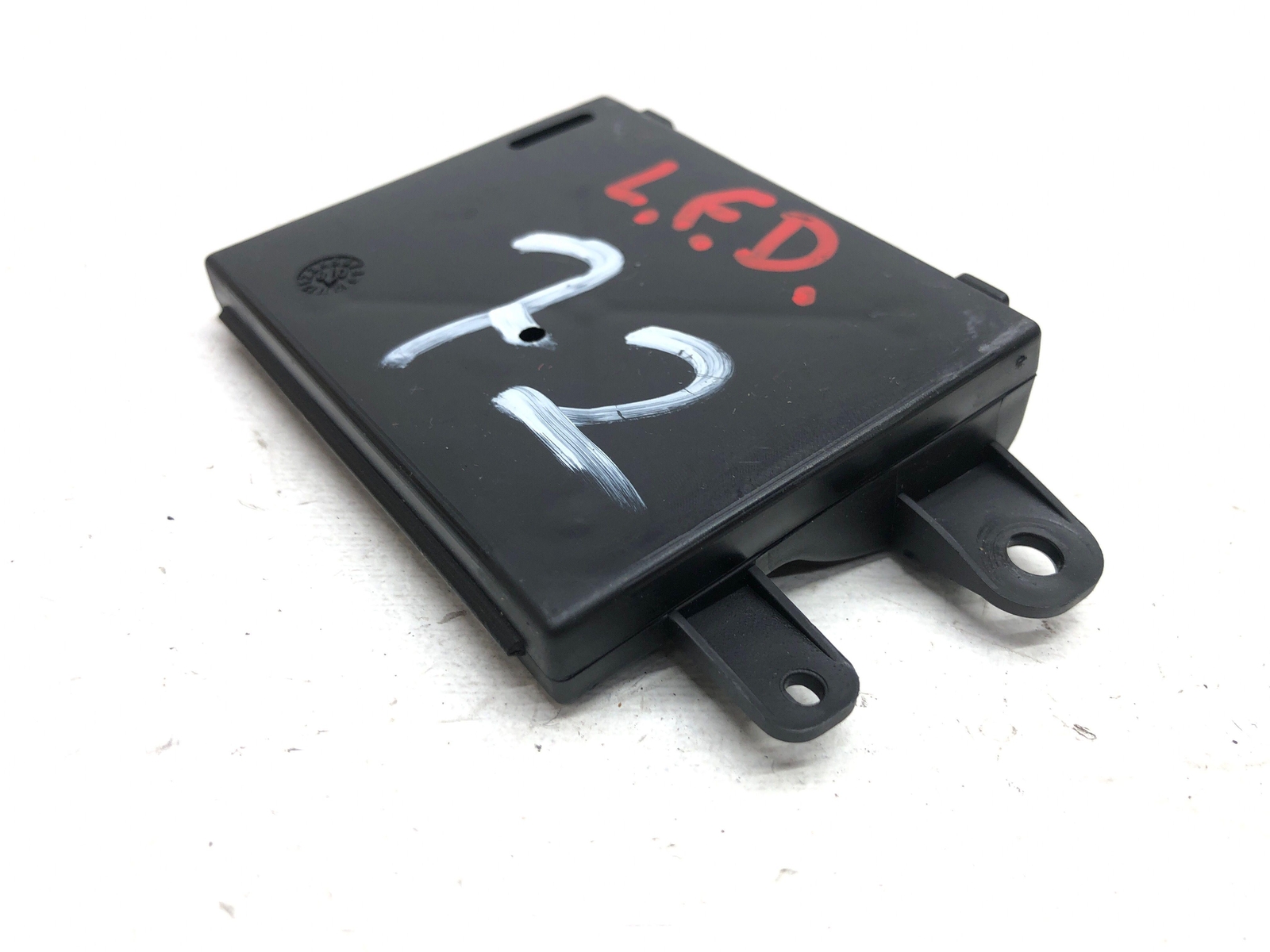 2011 ASTON MARTIN RAPIDE REMOTE CONTROL KEY SYSTEM CONTROL MODULE 30710072