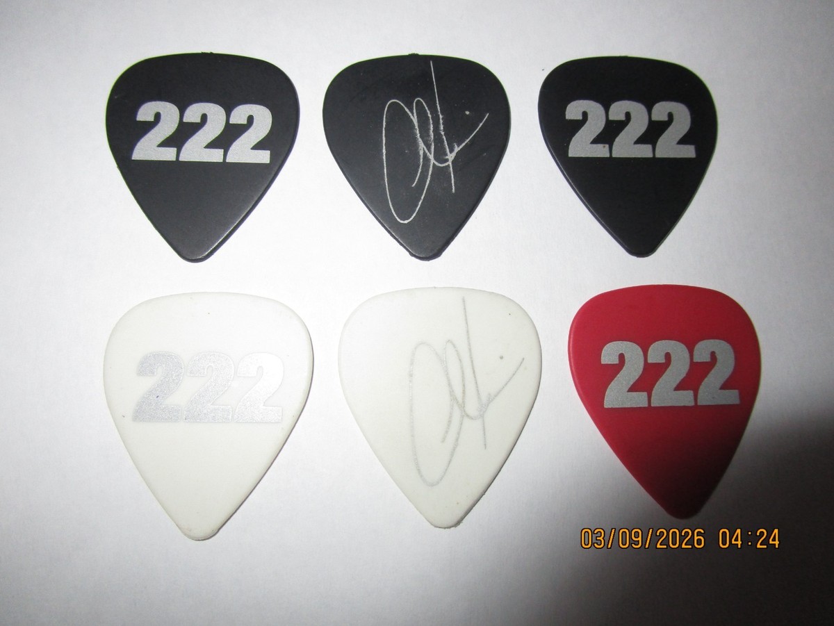 Lot of 6 Maroon 5 Adam Levine 222 Signature Guitar Picks - 08