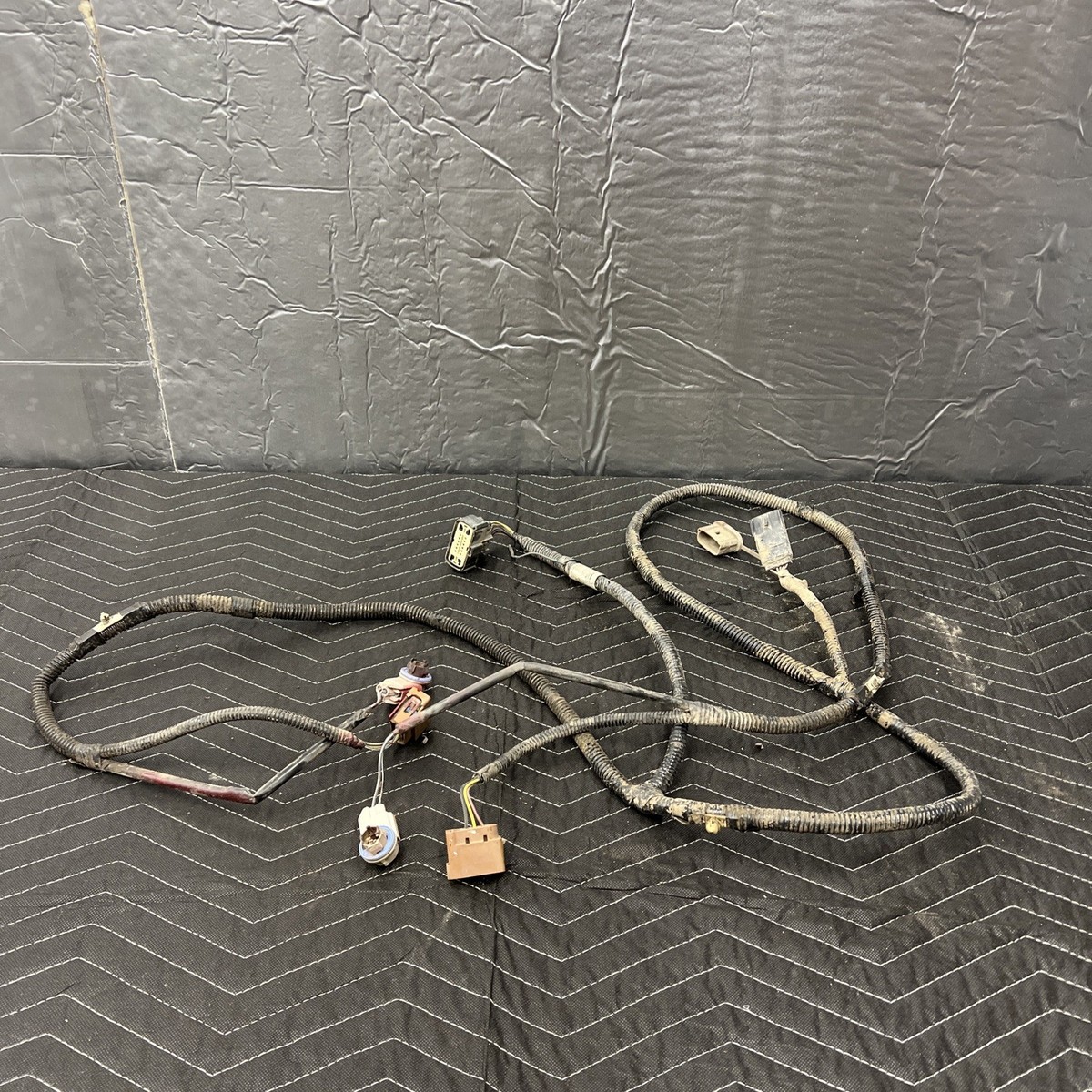 2011-2016 FORD F250 F350 6.7L TAIL LIGHT WIRING HARNESS DC3T