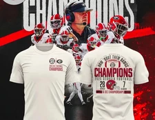 Georgia Bulldog1 2025 Sec Football Champions Score Helmet And Logo T-Shirt