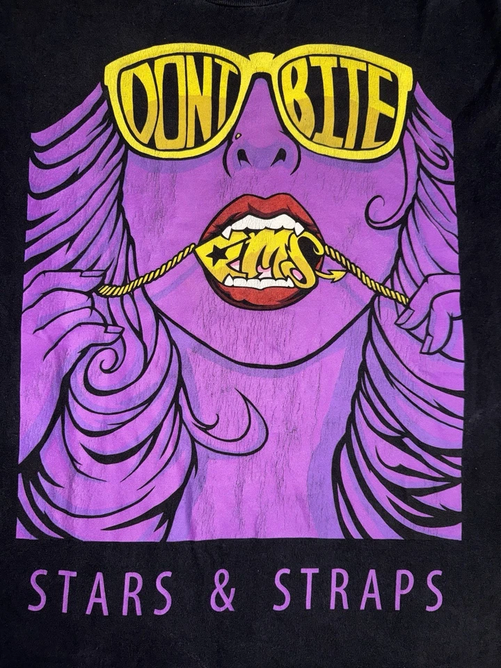 Vintage Famous Stars and Straps T-Shirt Mens Size Medium Black Don’t Bite FMS  - image 4 of 4