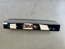 2011-2015 GMC Terrain Tailgate Liftgate Chrome Finish Molding M2961 OEM