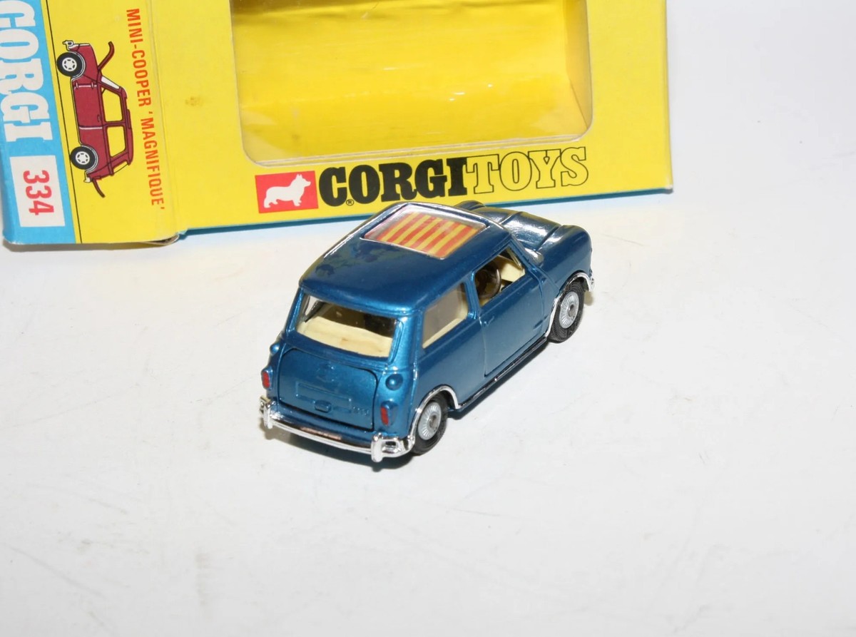 Corgi 334 Mini-Cooper 