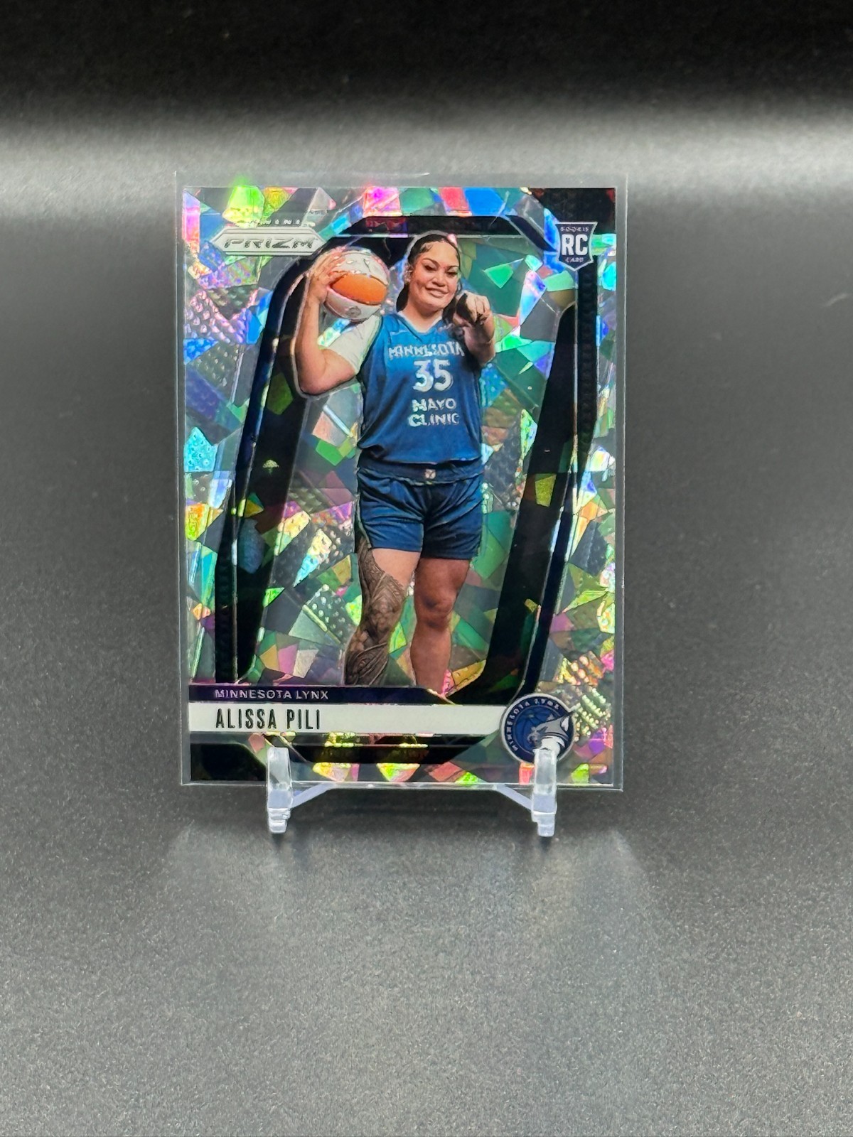 2024 Panini Alissa Pili Prizm Cracked Ice Photo Variation #150