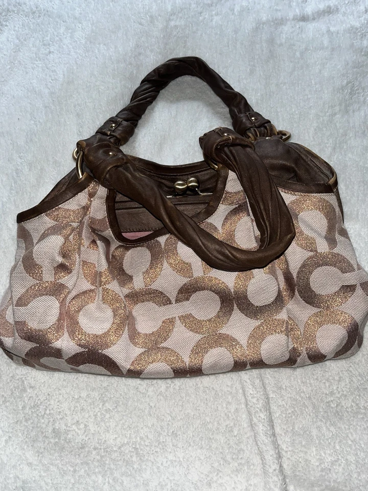 Сумочка Coach Madison OP розовое золото Y2K кожа медь б/у в отличном состоянии - Изображение 2 из 4