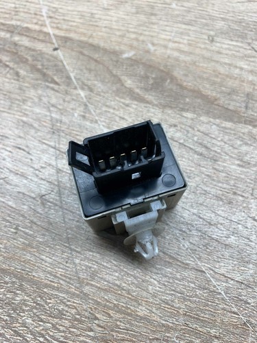 81980 05040 toyota 81980 05040 toyota
