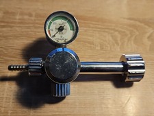 Weinmann Sauerstoff Druckminderer Durchflussmesser 2 Abgänge, S32