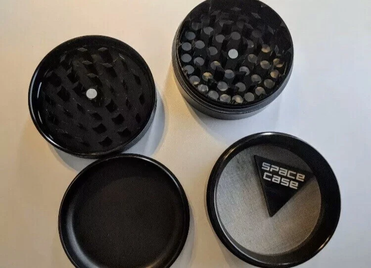 SPACE CASE Grinder Magnetic Herb - Medium 2.5 inch (BLACK) 4 Pcs - US SELLER - Image 3 of 4