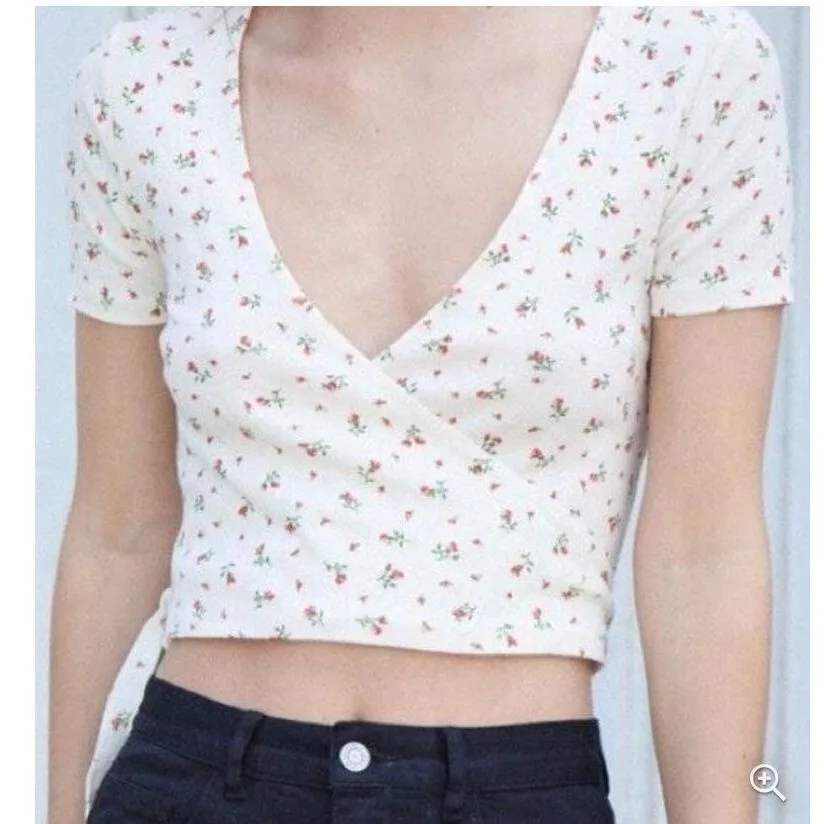 Brandy Melville Floral Cropped Wrap Top in White/Red/Green - Size XS/S