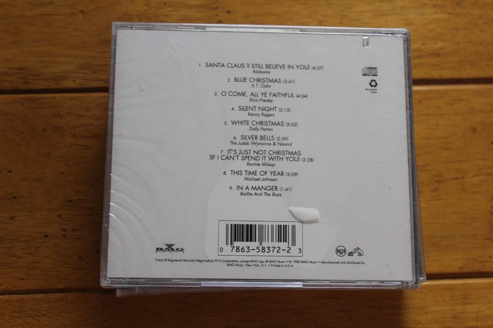 VARIOUS "MISTLETOE AND MEMORIES" AUDIO CD [NEW] CASE CRACK XMAS CHRISTMAS [41] Foto 2 de 4