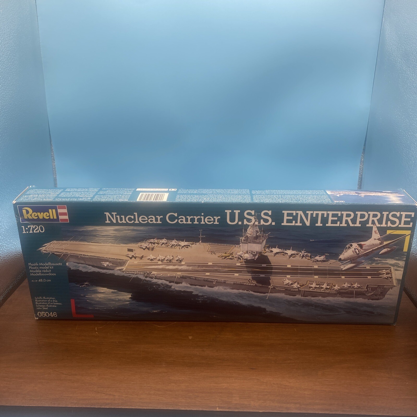 Kit Portaerei Revell 05046 U.S.S. Enterprise Nuclear Carrier 1:720 - &softair