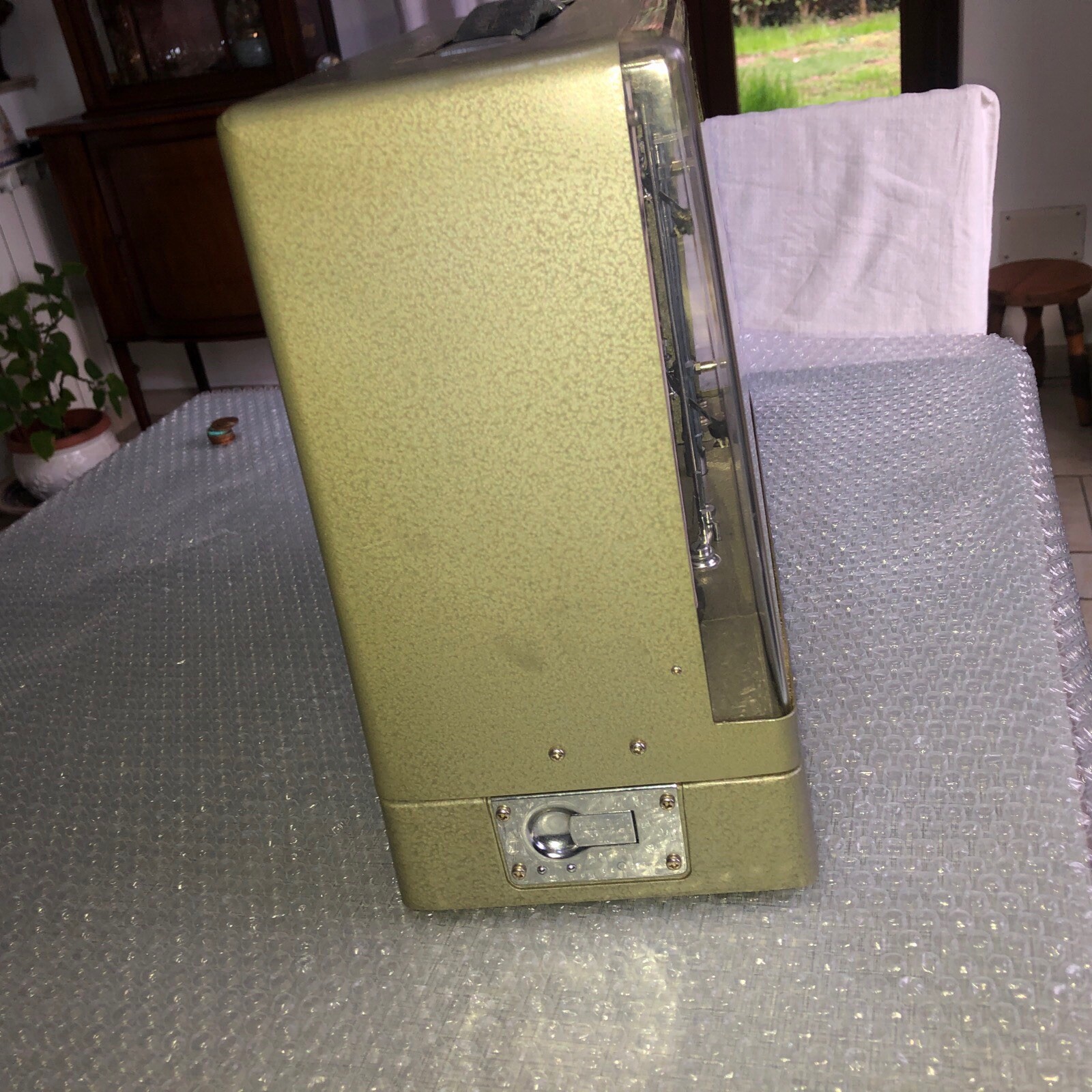Foto 4 di 18