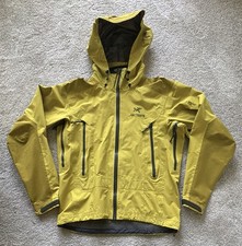 Arc  teryx Beta AR Jacket Mens Medium Lichen Gore Tex Pro Shell Read Description