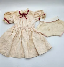 Deluxe Reading 24" MISS BEAUTY PARLOR Doll 1964 ORIGINAL Dress And Panties 