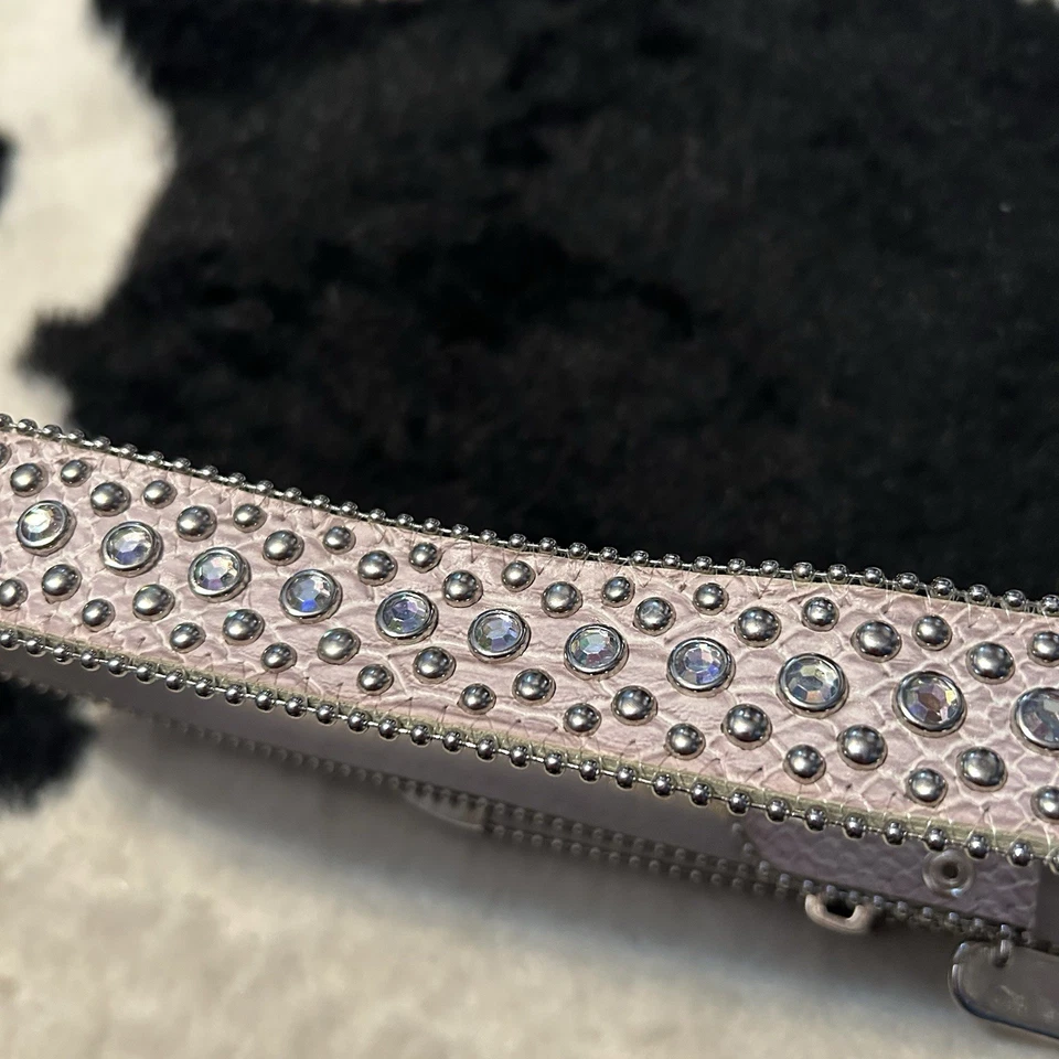 Cinturón con hebilla rosa claro estrás Foto 4 de 4