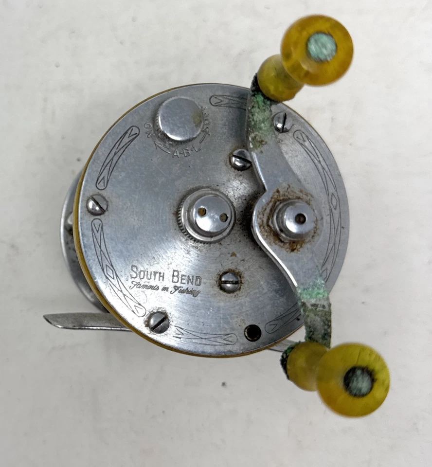 Vintage Very Good Cond. South Bend No 1000 Model G Casting Reel - Image 2 of 3