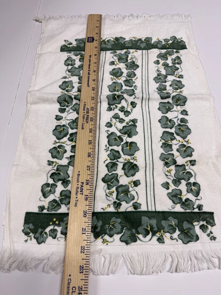 Corelle Coordinates Callaway Ivy Dish Towel - Image 2 of 4