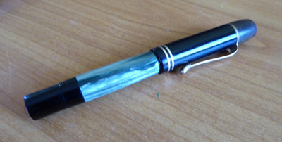 Pelikan - Kolbenfüller 100 - Schildpatt grün - Kreuzer Metallfeder
