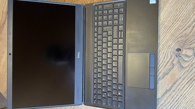 Dell Precision 7550 Notebook 15.6 Intel Xeon 32 GB RAM 512 GB SSD NVIDIA Quadro 