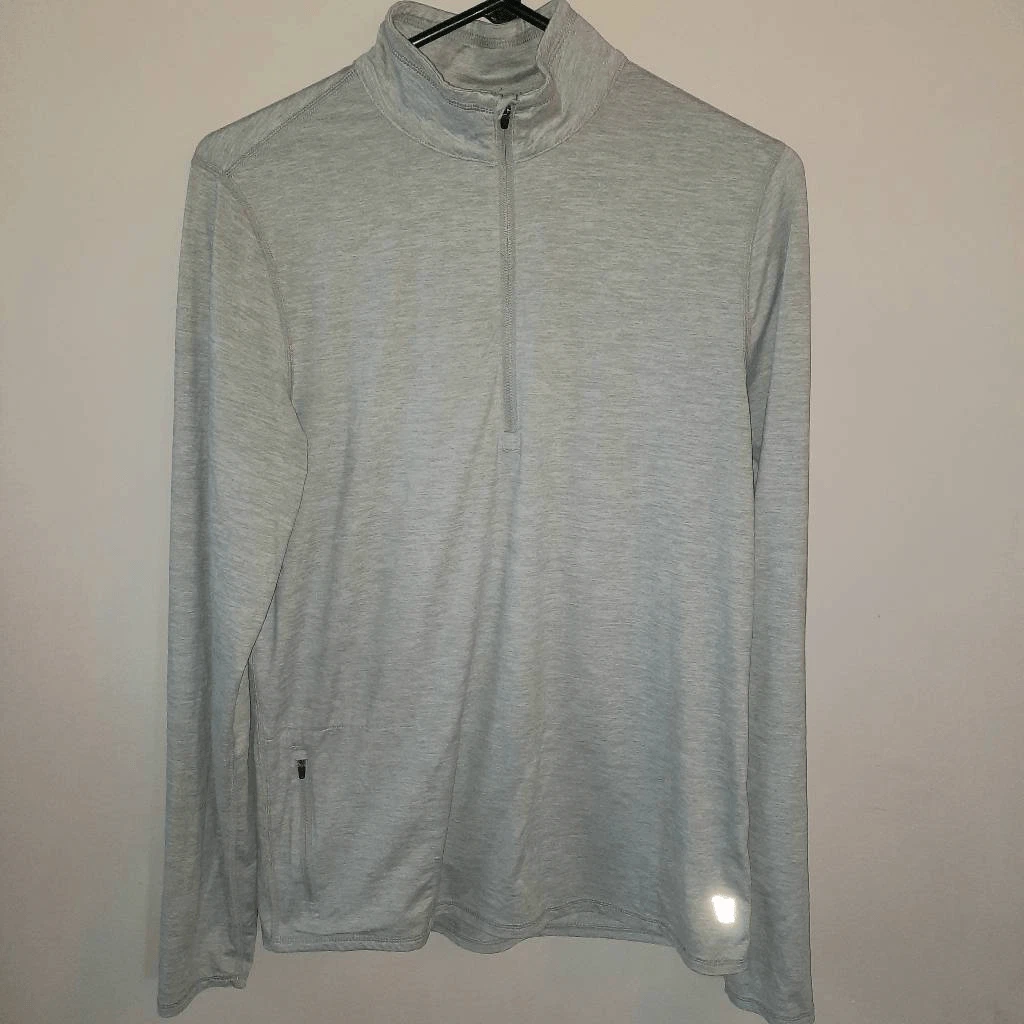 vuori ease performance half zip 2.0 pullover 