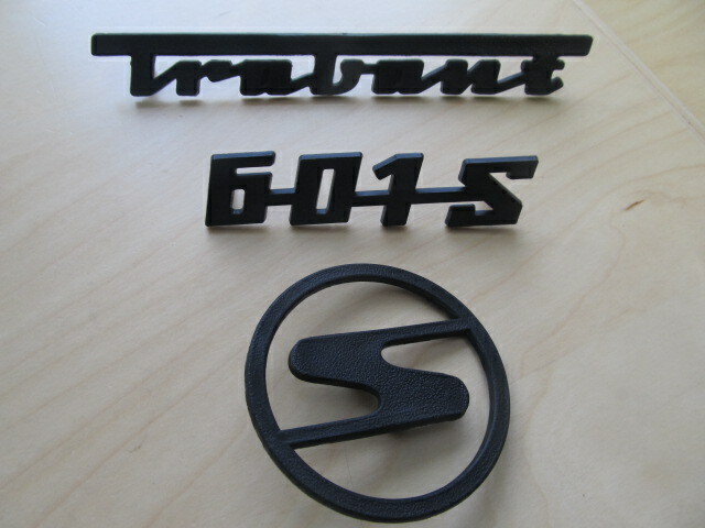 1 Satz Schriftzug Trabant + 601S + Emblem Kunststoff  IFA Trabant 601 +5 Stecker