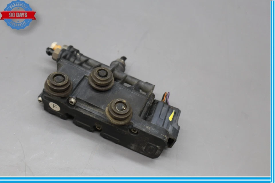 Bloque de válvula de suspensión neumática Land Rover Range Rover Sport 06-13 EAS OEM Foto 3 de 4