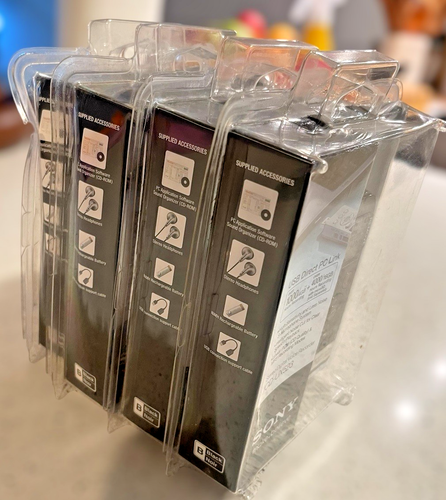 4 Sony Stereo Digital Voice Recorder ICD-UX523 4GB Brand New Sealed - Picture 3 of 8