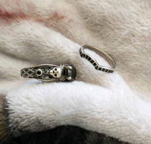 Alianzas de compromiso y boda de diamantes negros creadas en laboratorio (hasta la muerte) Foto 4 de 4