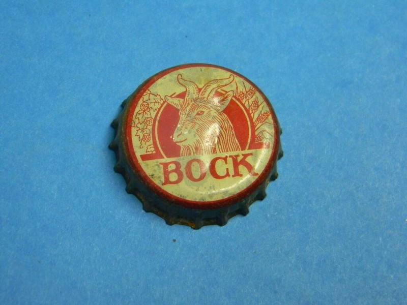 VINTAGE NARRAGANSETT BOCK BEER CRANSTON RHODE ISLAND BOTTLE CAP RED GOAT