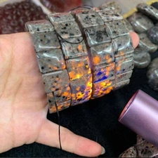 1pcs Halloween Bracelet Natural Yooperlite Stone Bracelet UV React Fire Stone