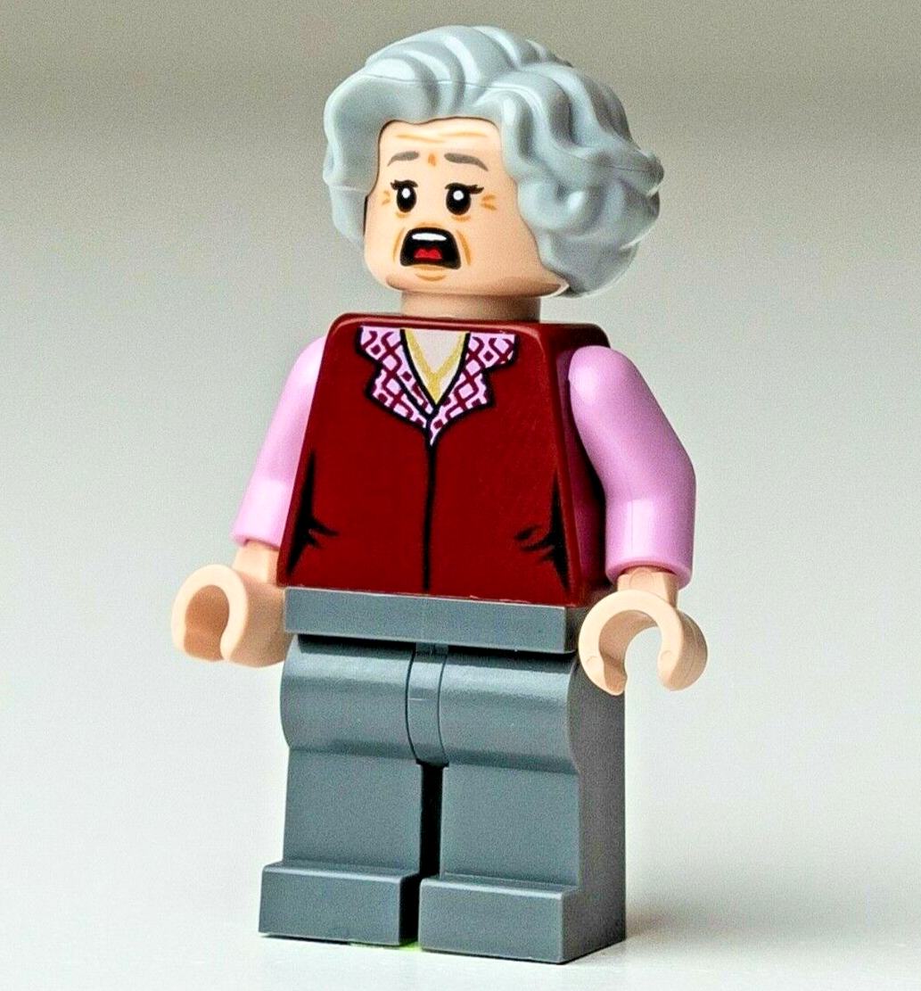 レッドキャットウィーズル Lego Chomping Monster Book Of Monsters 76449 Review - YouTube